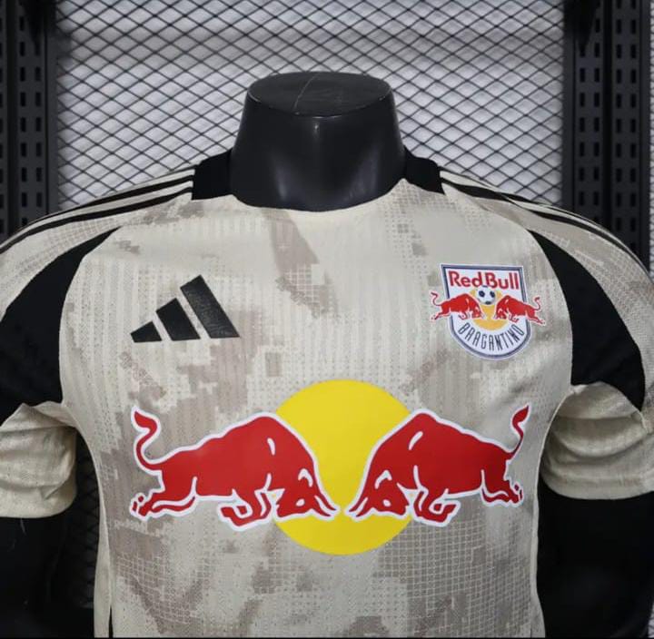 Red Bull Away 25/26